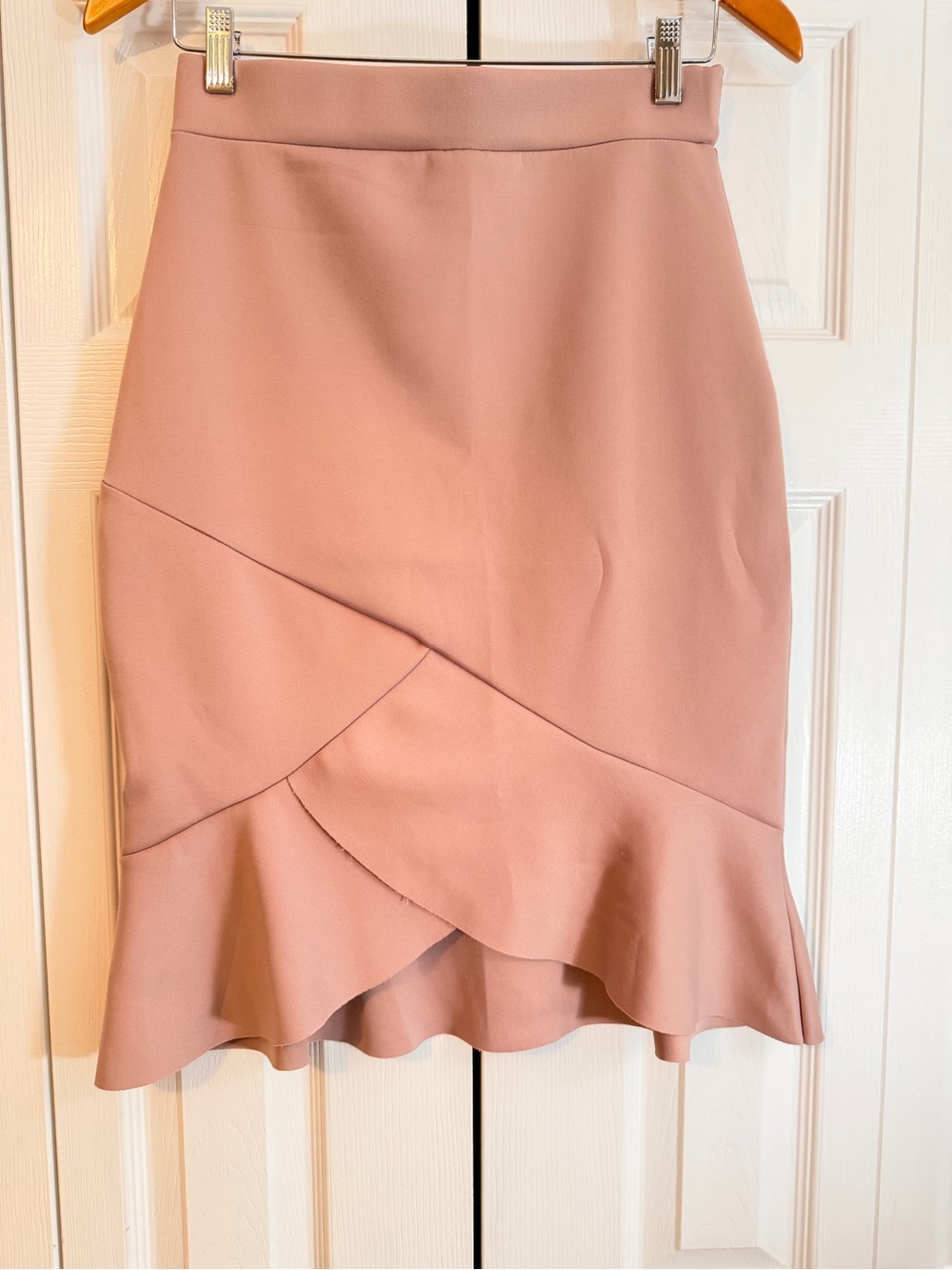 Missguided Dusty Rose High-Low Ruffle Hem Skirt - Size 12